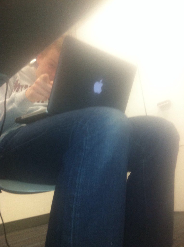 AdamPleschourt's tweet photo. #samsnewlevis https://t.co/XVvcxMbWEn
