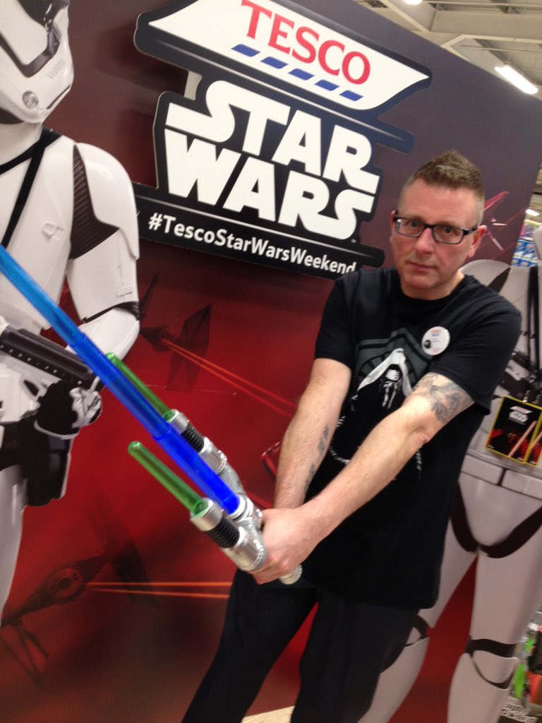 MansJubilee's tweet photo. A great Saturday! #tescostarwarsweekend https://t.co/AjZbkArNd2
