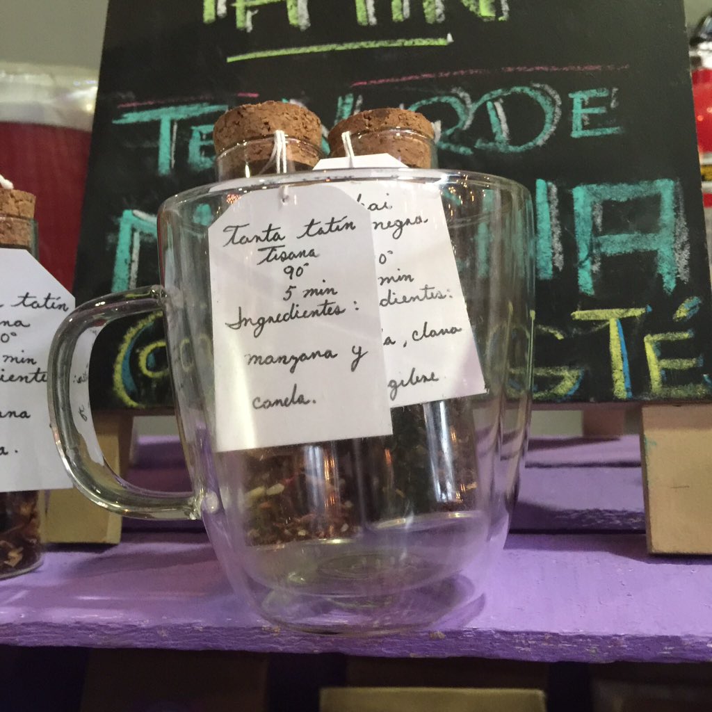 YixingTé  tweet media