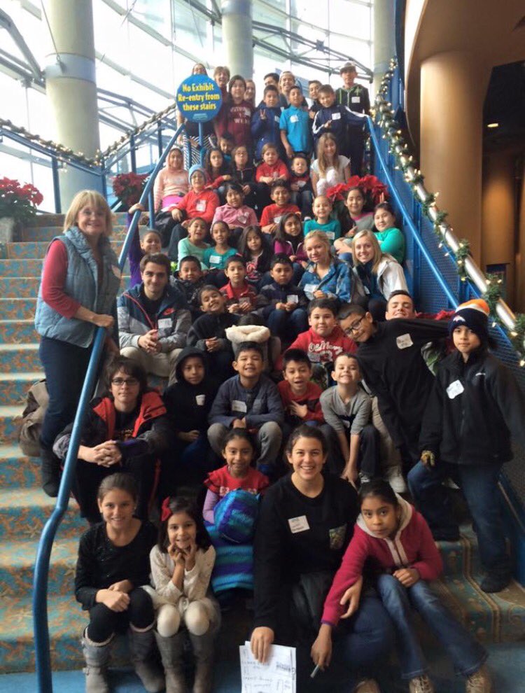 FRHSdeca's tweet photo. Such an amazing day at the aquarium and the candy factory! We are so lucky to get to work with Generation Now! https://t.co/J7tcSp31oC