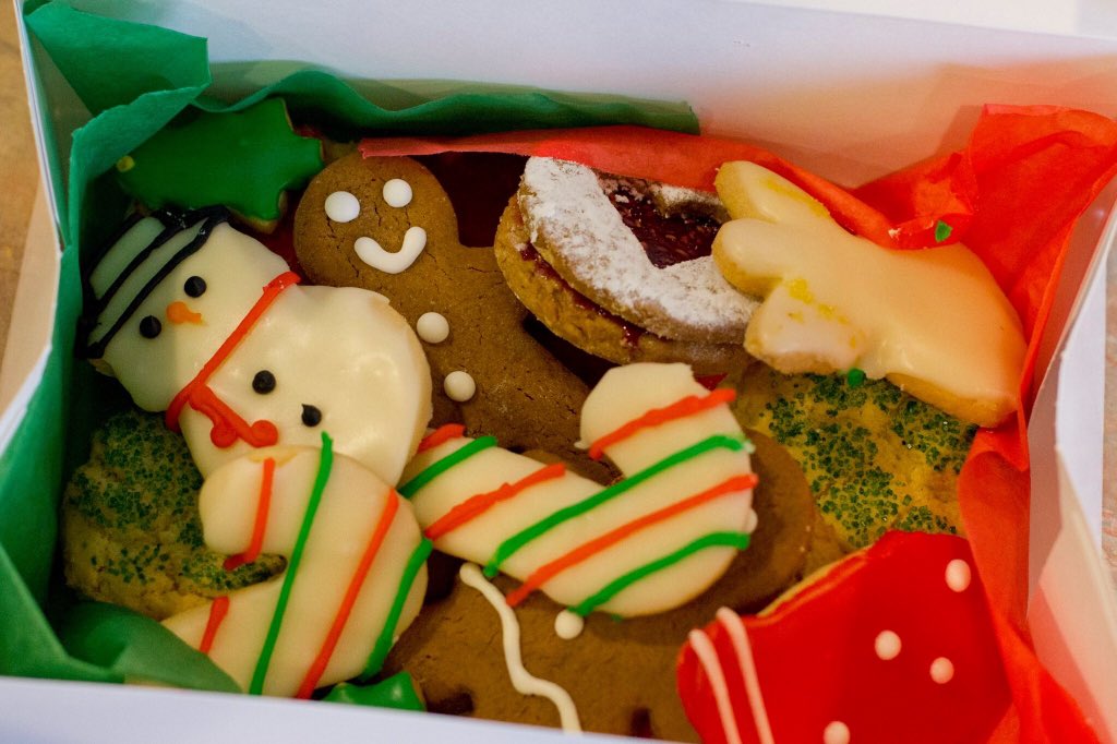 RosiesCoffeeBar's tweet photo. Put your orders in for the holidays! We have Yule Logs, cookie platters, cutouts, and more! 🎅🏼🎄 https://t.co/VQSapZ6dOS