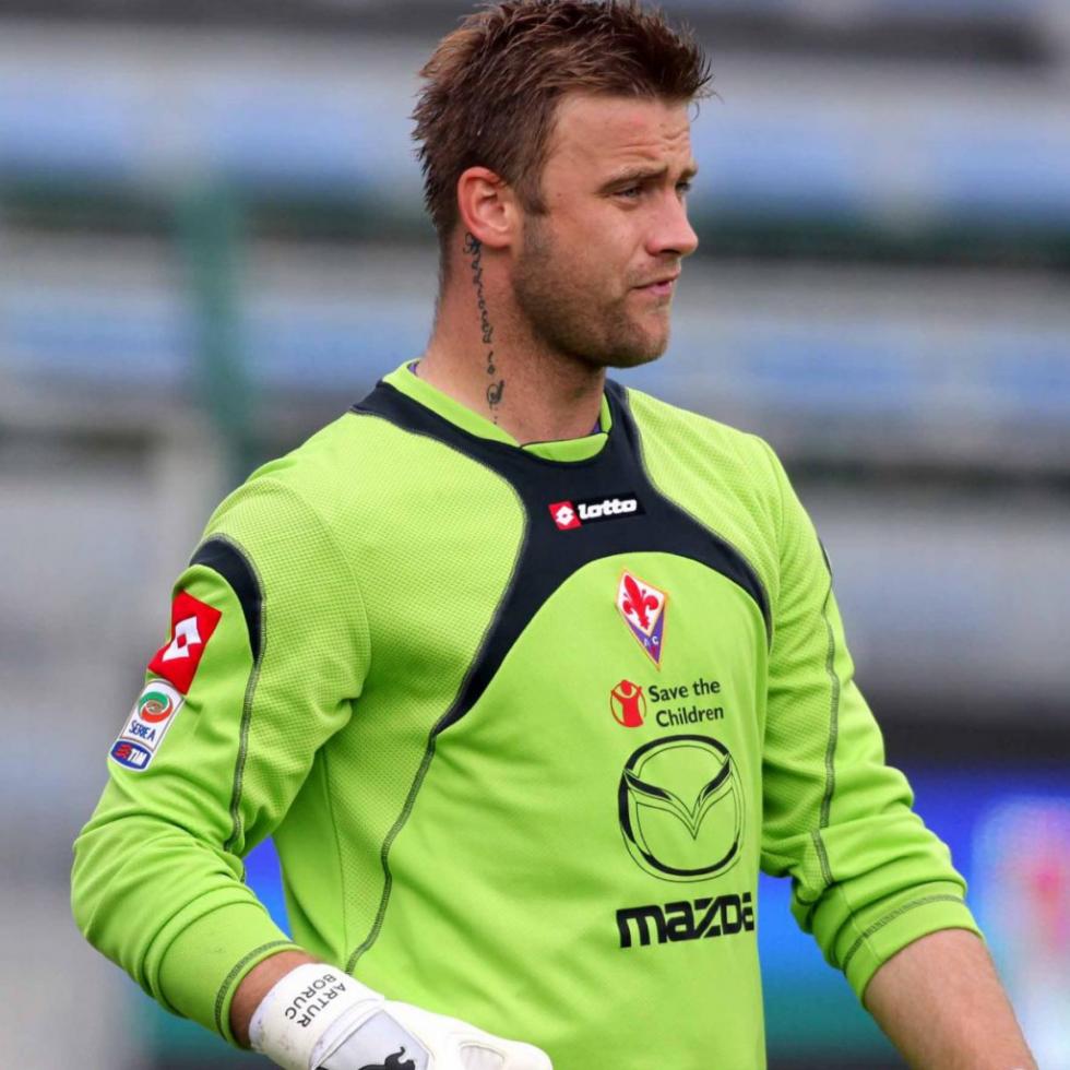 bootifulgame on Twitter: "Artur Boruc's tattoo makes it look as though he's wearing a CIA style earpiece. https://t.co/G2jCjW4atH" / X