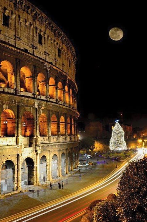 SPdecorating's tweet image. Beautiful Rome at Christmas