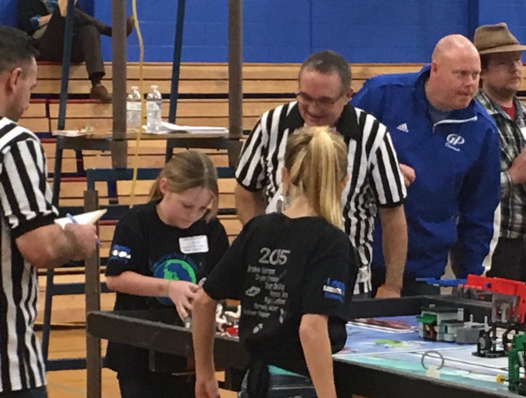 Casey Alderson tweet media