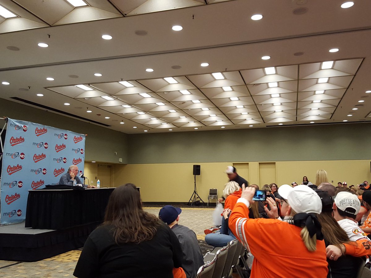 useblacklabel's tweet photo. The best part about #orioles fanfest is the kids asking Buck questions. Hilarious. #truebaltimore https://t.co/DAw0Zw8KXK