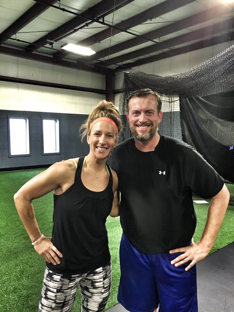 justinahrens's tweet photo. @PraxisFit and @kariofitness thanks for the great class today! #boxing #P3 #MoveHaveFunRepeat https://t.co/RZMFG48Fk6