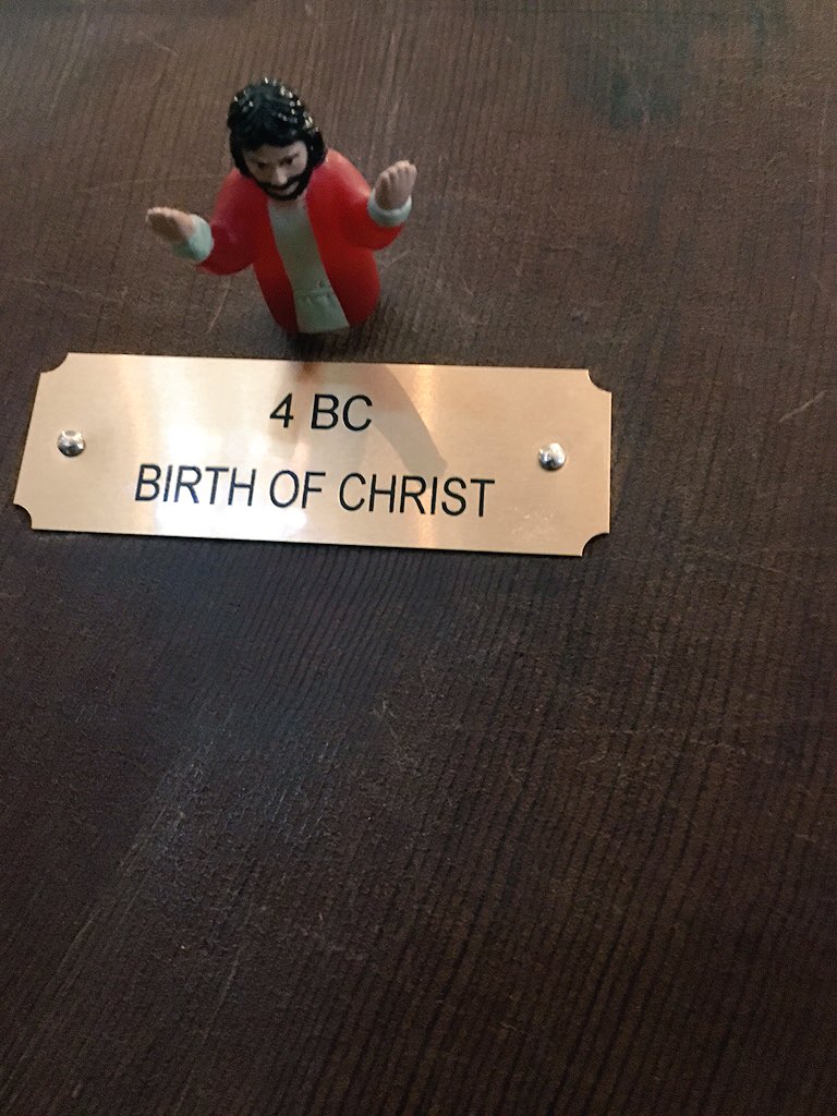 bridgetwelty's tweet photo. #TinyJesus https://t.co/gc3gAQLIVW