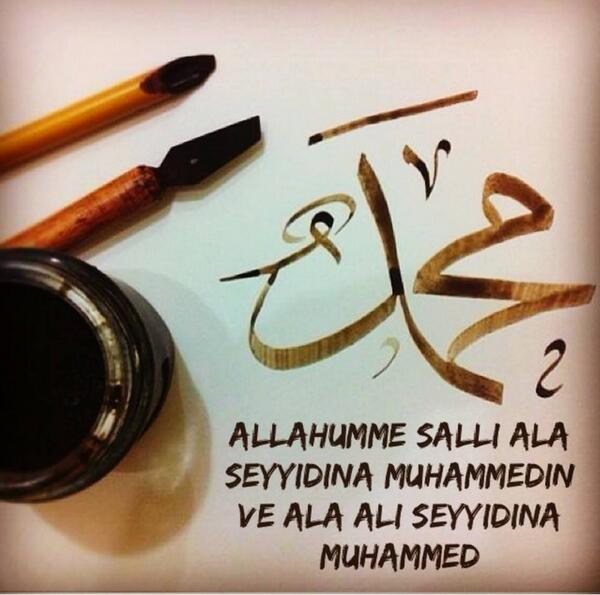 feryaliuzun's tweet photo. "Allâhümme salli alâ seyyidina Muhammedin ve alâ âli seyyidina Muhammed" https://t.co/kbCw62kyYp