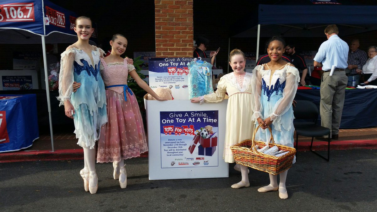 AtlantaBalletPR's tweet photo. @atlantaballet supporting @FOX5Atlanta’s #GreatToyDrop today for #ToysforTots! https://t.co/09cw1DHqpX