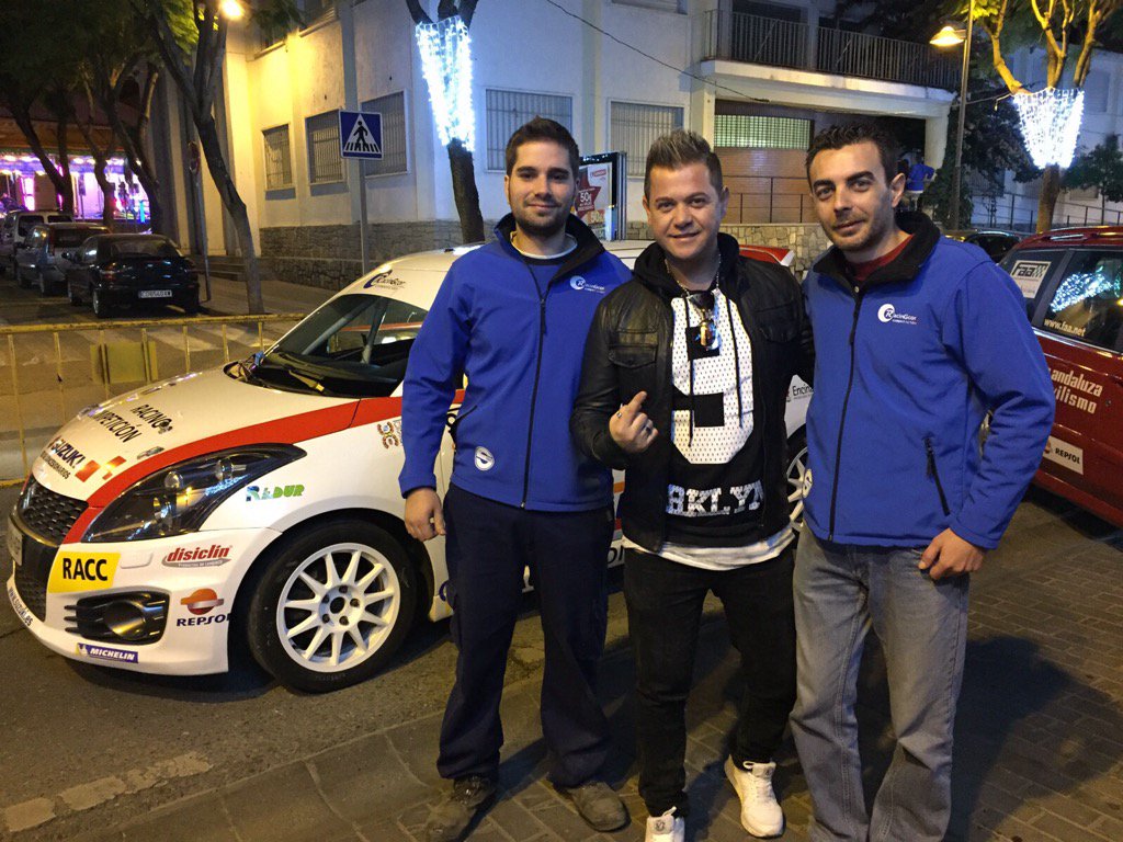 racingcor's tweet photo. @racingcor  con @MIGUELSAEZOFICI  en el #rallycronomontilla https://t.co/95xZkDdZBt