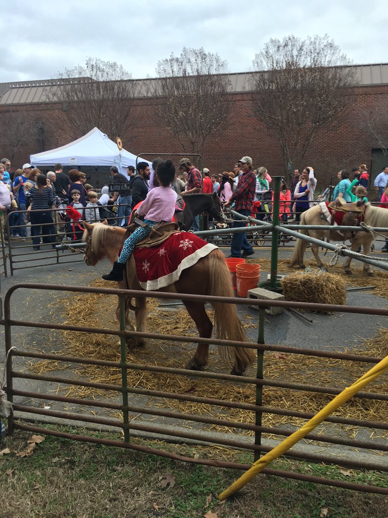 Pony rides are taking place on 3rd South. #RideIt #ThatPony #FranklinTN #DickensTN