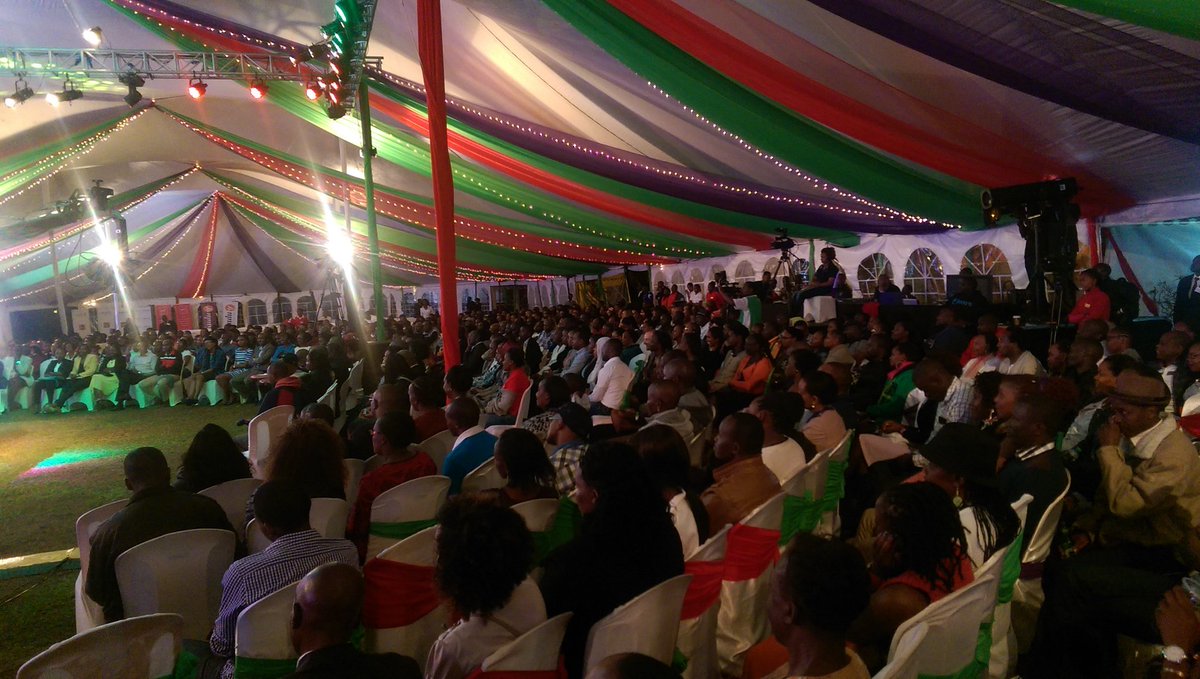 MoSoundEvents's tweet photo. Thank you all who showed up for #ExtremeComedyKe . @Kansiime256  @DrOfweneke @chipukeezyvini  @JalangoMwenyewe https://t.co/TR9VFWUcv8