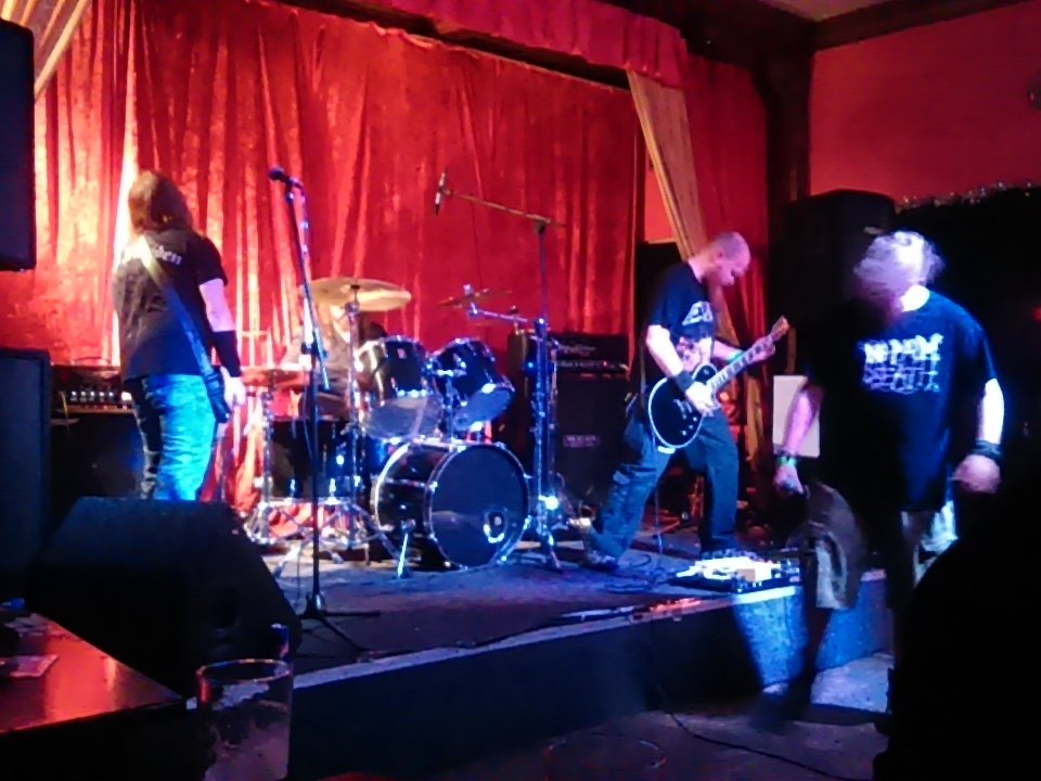 Just played at the Giffard - <a href="/Rustlungmetal/">Rustlung</a> absolutely killing it right now!
