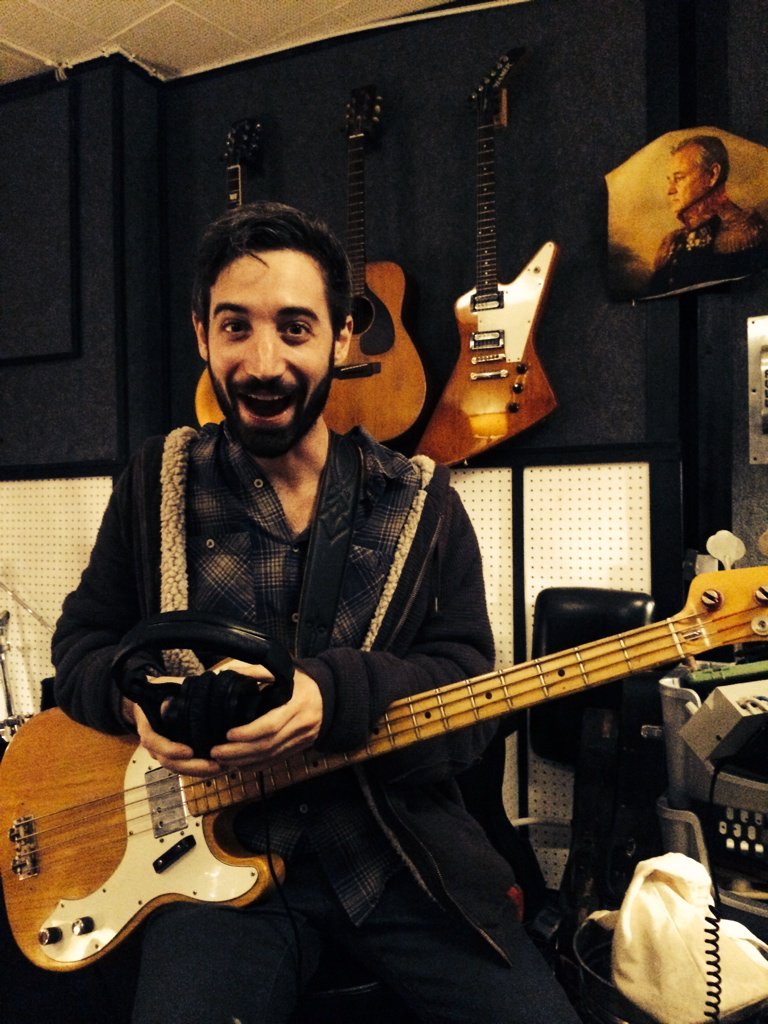 DashHuttonMusic tweet picture