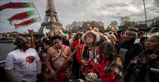 foodprintorg's tweet photo. #COP21: indigenous people &amp; small farmers say rich set agenda. Important read via @Guardian https://t.co/kdQDga8Wec https://t.co/UTszriQ4ma