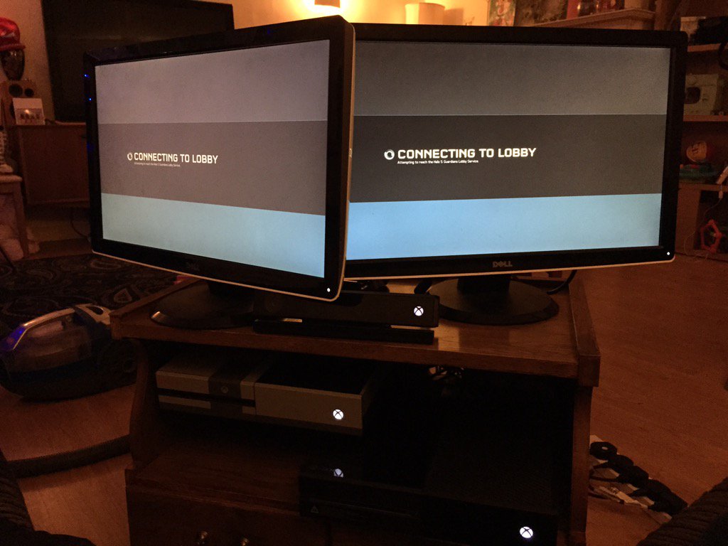 CSPSamuel's tweet photo. #XboxLiveDown When you and the wife are ready for a night of Halo. FML, going to have to talk to each other! https://t.co/OSlZJjx9RV