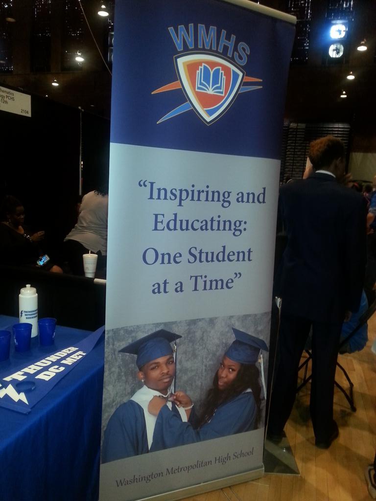 i_AmMyBrand's tweet photo. @dcpublicschools WASH MET Principal @RinaldoMurray ★ Work Hard ★ Get Smarter ★ Make A Difference #EdFEST15 #DCPS https://t.co/scdr6kDczU