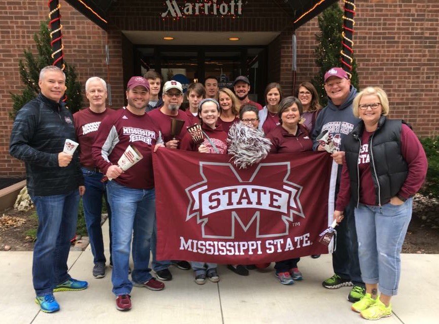 BradleyGarrison's tweet photo. #HailState #HowlState from @BulldogsKC @Ben_Howland @stricklinMSU @Jeff_H_Davis @jdowney26 @alumnidawg @HailStateMBK https://t.co/tnIUZ1yl0M