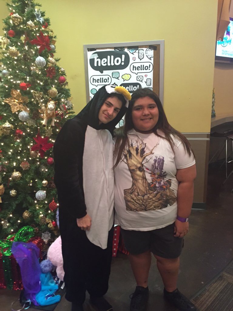 luke_loveeeeer's tweet photo. I just met Issa and he was the sweetest person ever!! I love you Issaπ @twaimz #IssasHolidayParty #Houston https://t.co/nacG2TFUgI