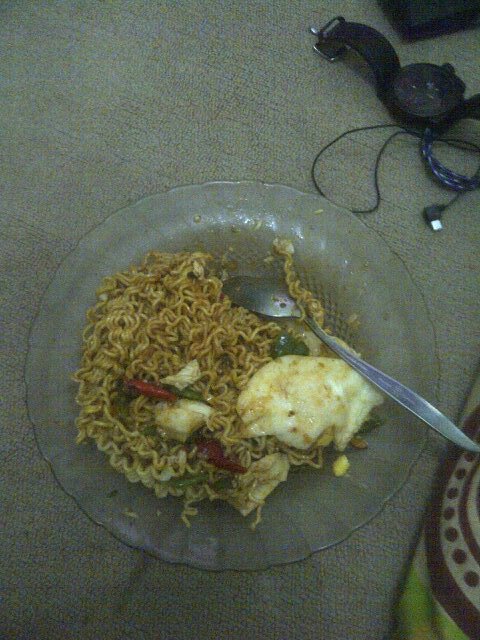 asepsptian's tweet photo. Temen paling setia https://t.co/DahR8WSypV