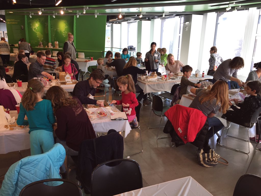 cdrcboston's tweet photo. Scenes from Family Design Day, #CDRCgingerbread edition. Thanks @Arrowstreet @connorarch @LearningByDesMA @BSAAIA https://t.co/Q3mEWrFtRo