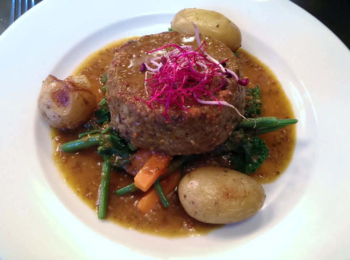 goo.gl/ZG4qet  Check out our review of #vegetarian restaurant Manna 
#roast #london #veggieroast