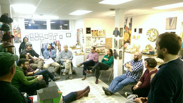 russ_elek's tweet photo. RT @FullBarrelCoop: Before we party, we work! #membersassembly #btv #drinkvt https://t.co/zcETYYDXcU
