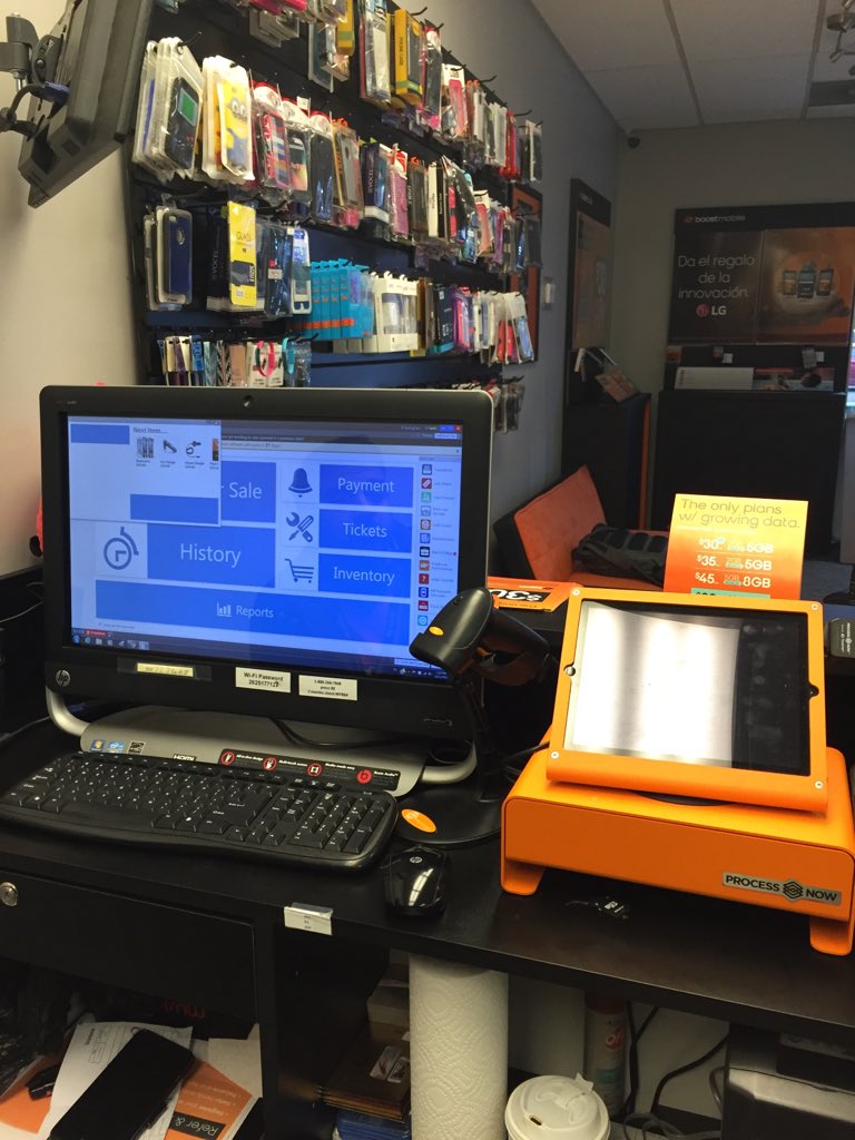 dayalasprint1's tweet photo. New Dealer @Hypercell already using #Cellsmartpos ππ» Loving it!! @AngelGomez143 @TimMiller44 @AmyBoost https://t.co/yACuuu9F1Y