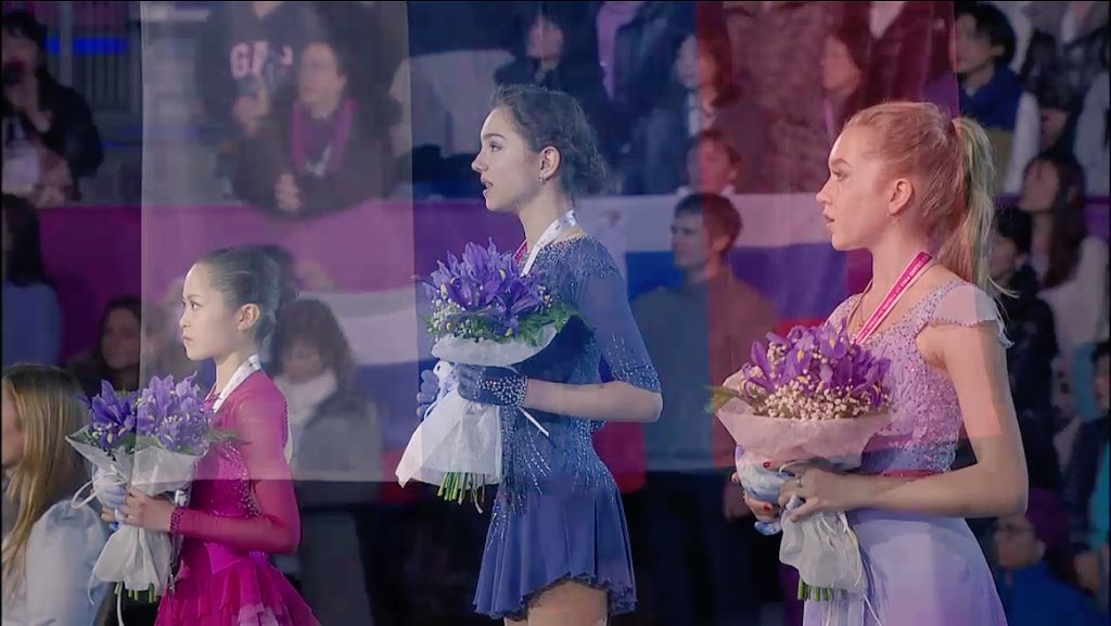 Senior - Final Grand Prix 2015/2016-2   - Страница 2 CWDlDk3UEAAIDn6