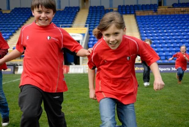 charityspoon's tweet photo. We believe every child, no matter what their background should have access to the same opportunities #wearerugby https://t.co/gor5RA7Tj8