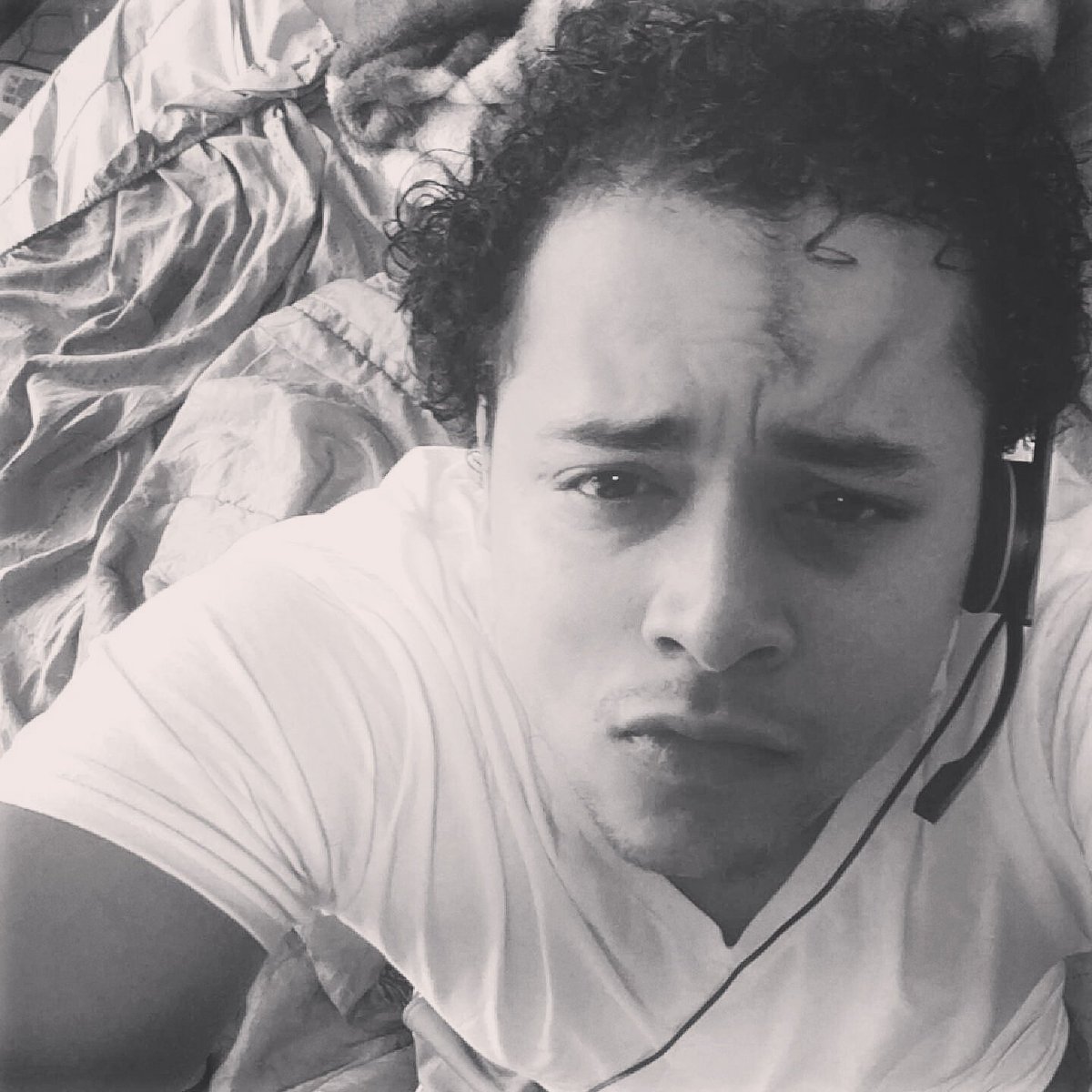 duebwaloving's tweet image. Where my gamers at???