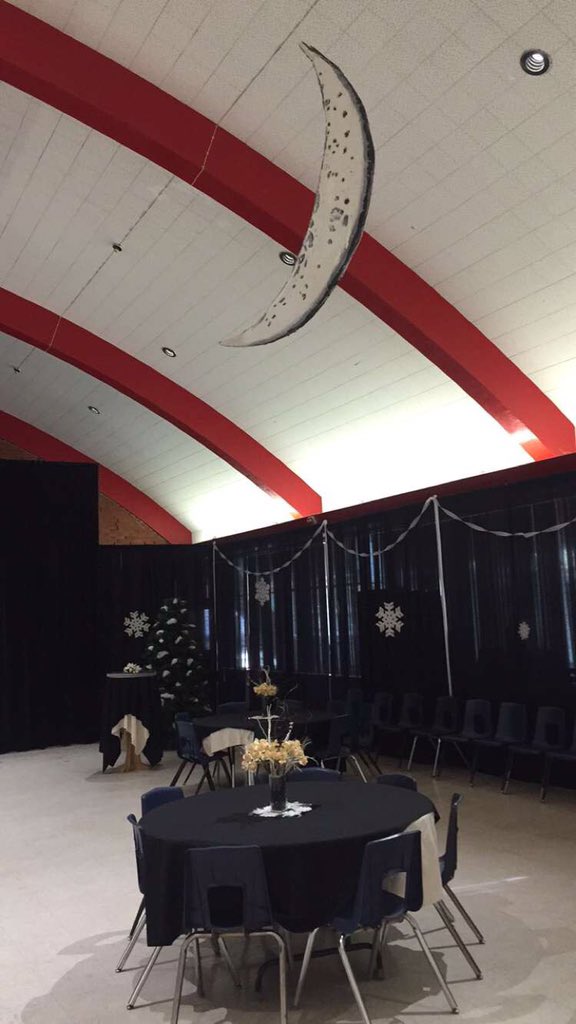 MsLamanuzzi's tweet photo. Sneak peak at #formal2015! You can still buy tickets at the door $15singles $25couples๐๐๐ป๐ดโ๏ธ #itsgonnabe๐ฅ๐ฅ๐ฅ๐ฅ๐ฅ #๐๐๐๐ผ https://t.co/Hzvc8p8PF6