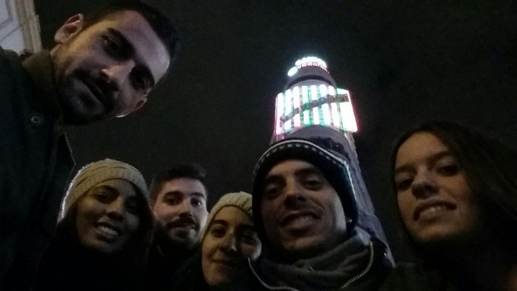 MiguelilloHR's tweet photo. #buenviajeaMadrid con @caaaarmeen7 @luisHkZ @agustinherguti @copito1991 #faty https://t.co/grJtkthM69