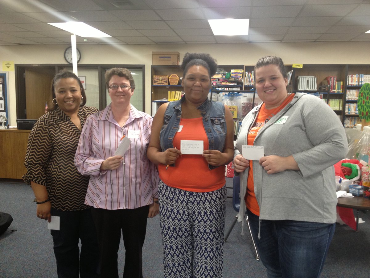 edutechgirl's tweet photo. Photos from #aldinecodes' session today! Thanks, @SVicGlass, @awillery, + @STARS_902 for hosting! https://t.co/Rfzvk24ktm