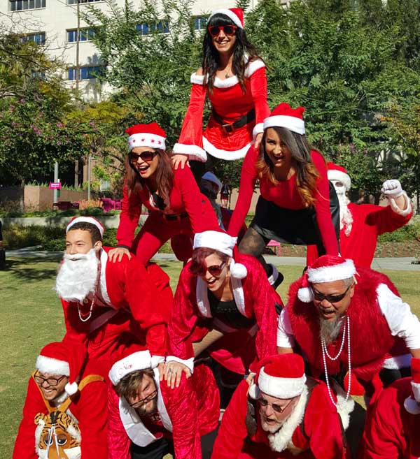 ColoradoBlvdNet's tweet photo. SantaCon Los Angeles 2015 @lasanta #SantaCon #santaconla #santacon2015 #santaconla2015 #Christmas https://t.co/IkqFksOLgq