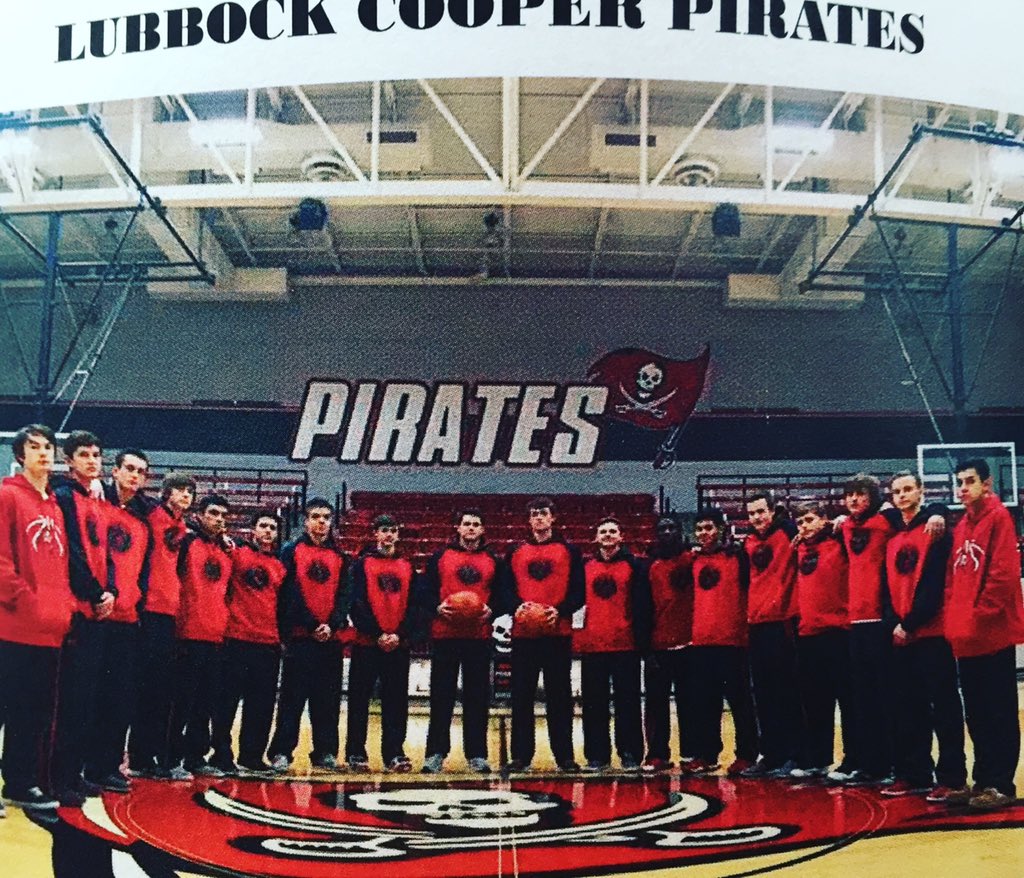 AngCowart's tweet photo. I had a great time watching the Pirates in Decatur! #goconner #lcpbasketball https://t.co/ymj7wg8biY