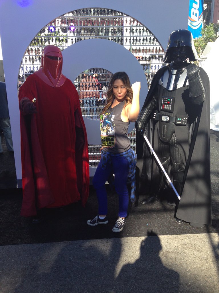 younghollywood's tweet photo. Our @audreycleo is having the best time at the @starwars #GalacticExperience at @LALIVE! 🤖✨ #TheForceAwakens https://t.co/ApySimoIvl
