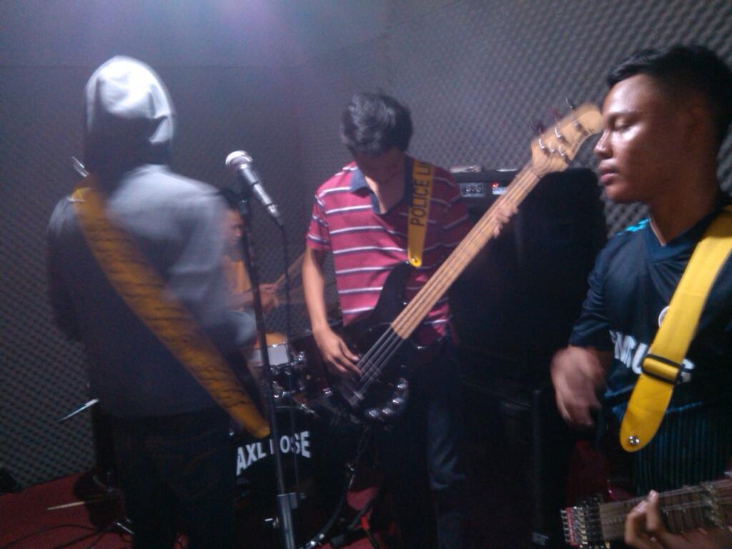 Latihan semalem 😁😁✌