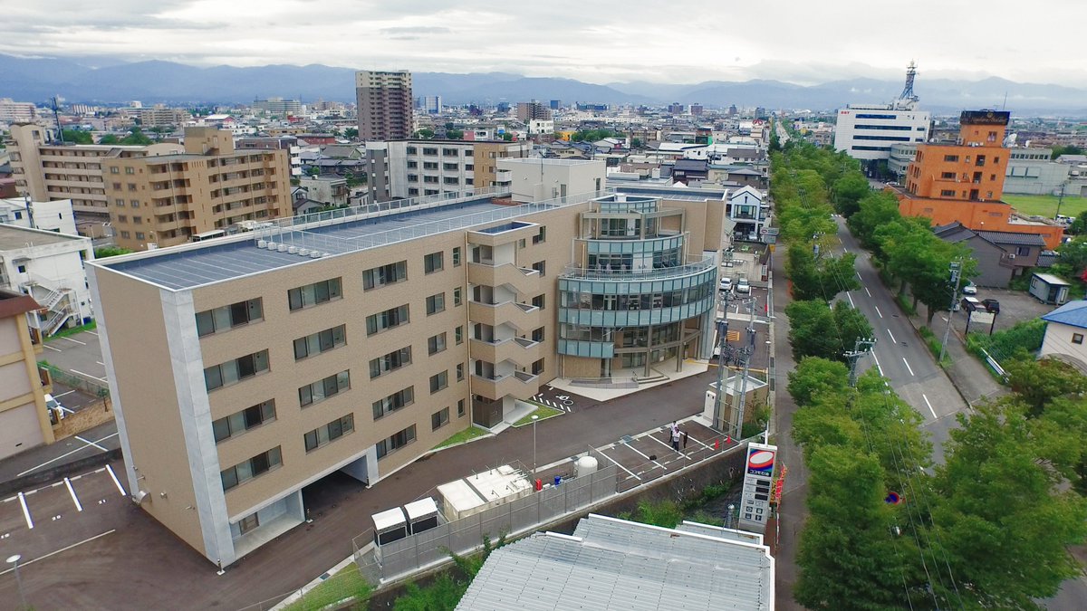 ワンディーケー ホテルに滞在しているかのような高級感を目指したフィットネスルーム付きマンション プラチナコートけやき 大変便利な場所です またスプリンクラー 非常ボタンなど安全な設備も充実しております T Co Dls2sqkogl T Co