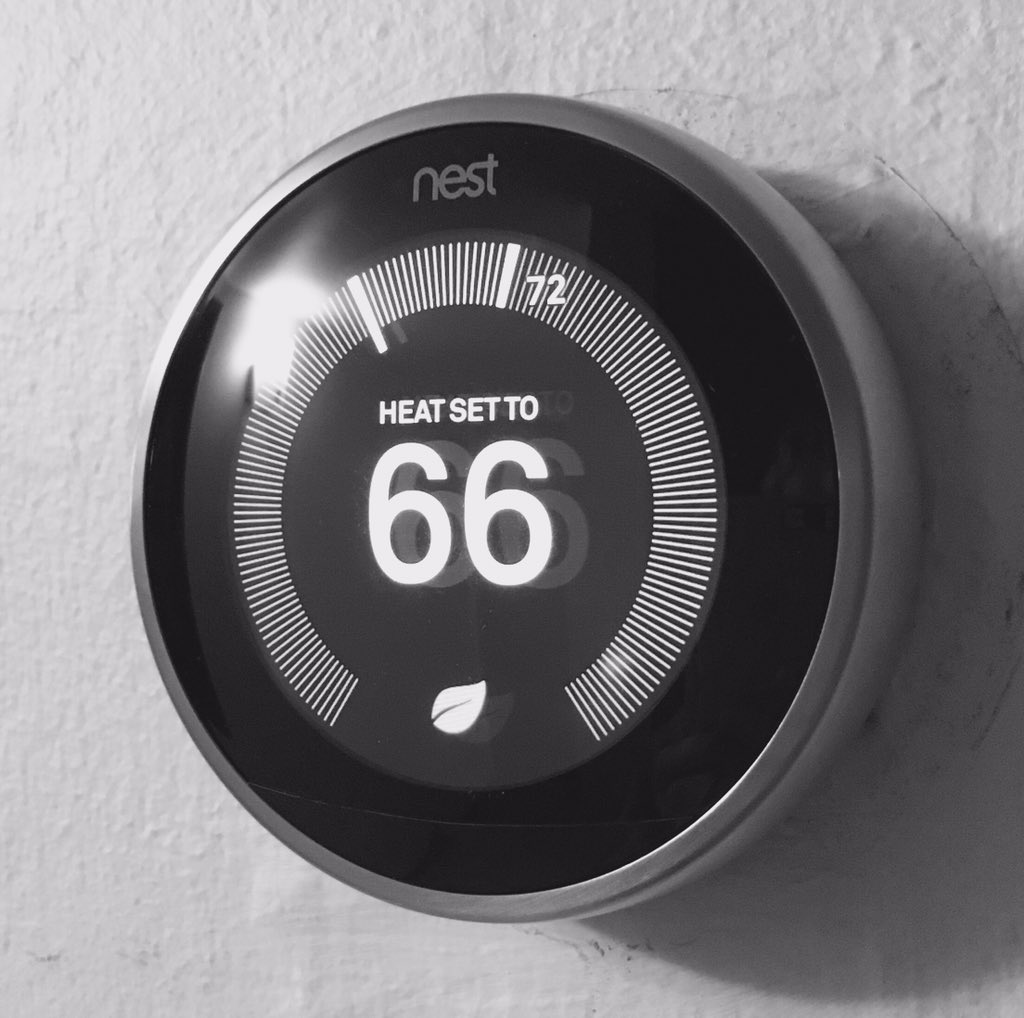 RGRasmuss's tweet photo. Buying myself a little end-of-year bonus present and then installing it myself! #girlbossmoment https://t.co/UTFU38GOAs
