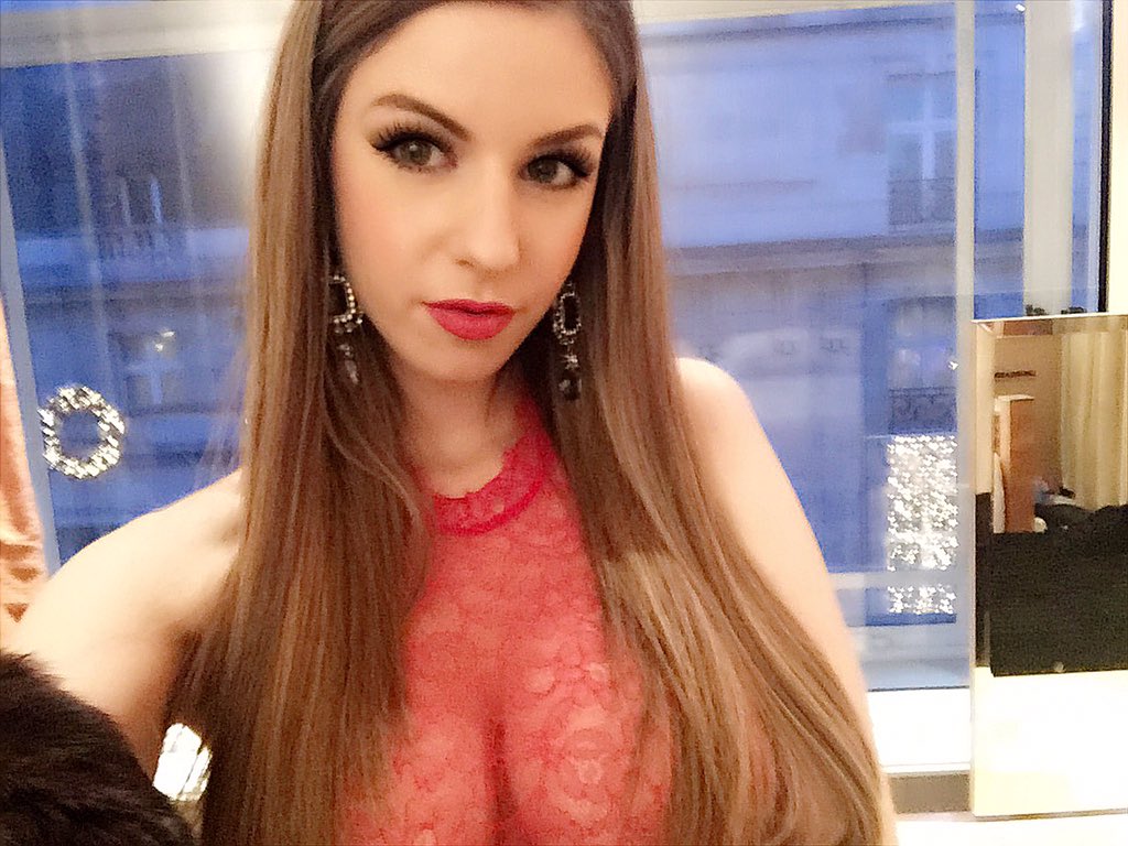 Diosa: Stella Cox