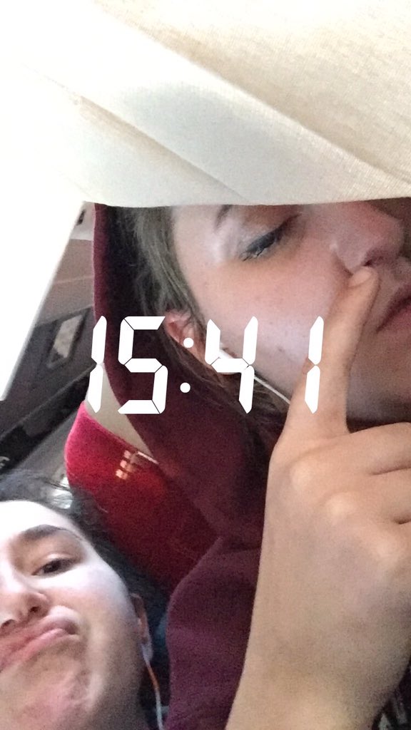 asap_jtizzle's tweet photo. Here's 4 photos to prove why @bethsarahhughes is the shittest travel partner for a 27 hour journey LIKE EVER https://t.co/kdJeS4fj1o