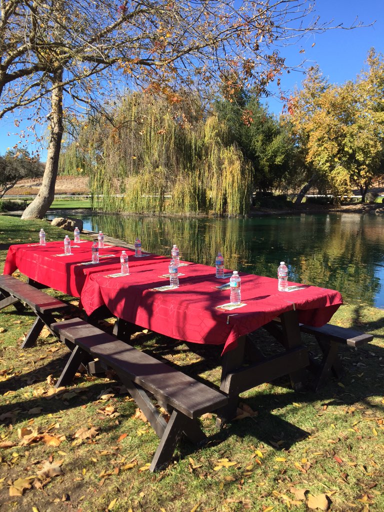 sbtaste_'s tweet photo. Fall colors lunch by the lake #WineCountry #SantaBarbara #wine #LosOlivos #SantaYnez #WineTour #WineTasting #3eSB https://t.co/wrGSmRFH1e