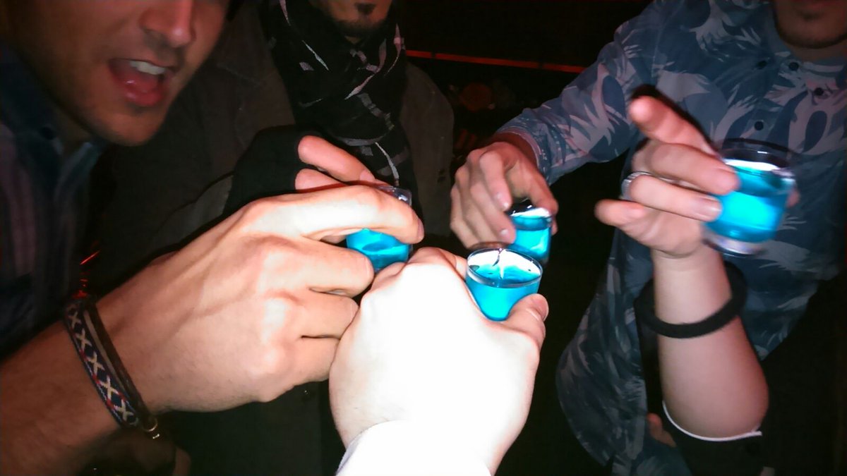 @GNI21 <a href="/Mariops91/">Mario Perez</a> @cardoso_monter ...
Ni uno más,ehhh!!