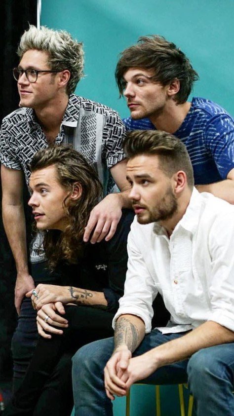 Marissa12272000's tweet photo. #MTVStars One Direction #1DAFVoteAttack #SabadoDeGanarSeguidores https://t.co/qWXT3mrvYR