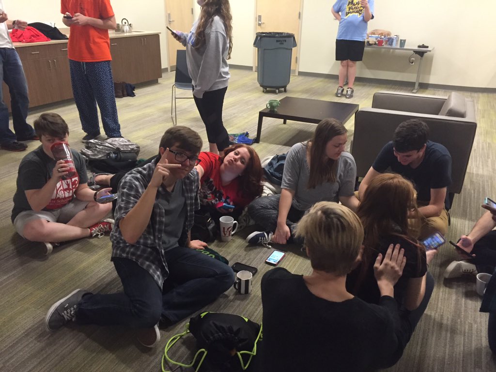 OfftheLakeOSU's tweet photo. There's no better study break than watching Elf with your closest friends #OTchiLl https://t.co/FL3hTEXpuy