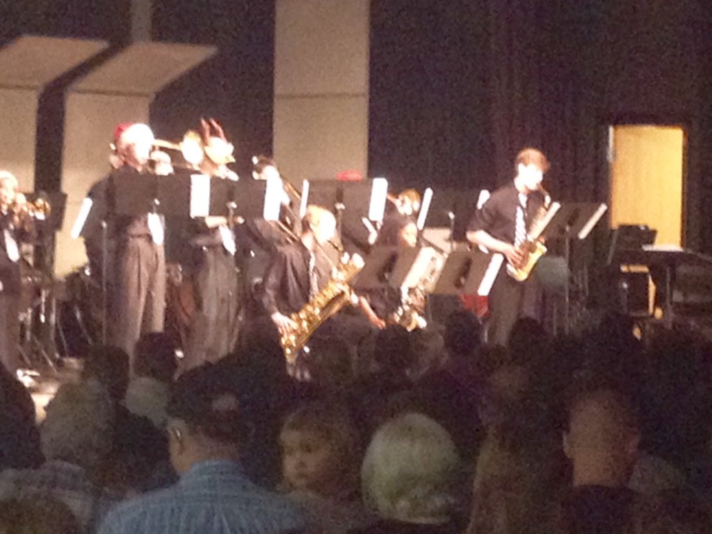 DrBrian_Smith's tweet image. Bravo, OFMS &amp;amp; OFHS band and choir students on fantastic performances at this year's holiday concerts!