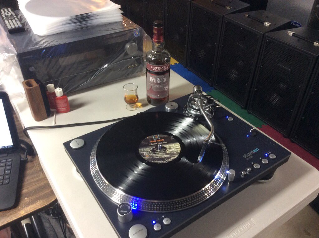 DShowPro's tweet image. Having a dram of Ben Riach 12yr old single malt scotch &amp;amp; listening to Pink Floyd, A Momentary Lapse of Reason, :)