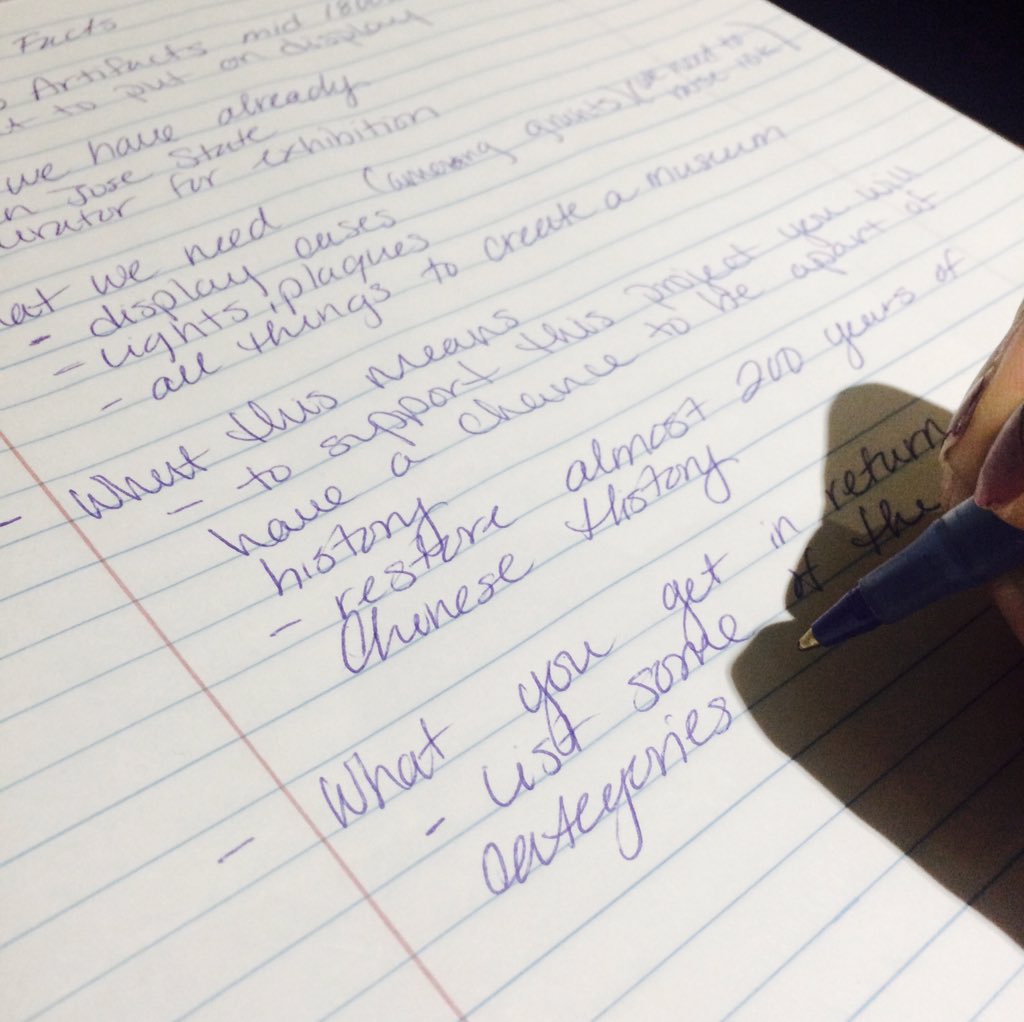 TheHYoung's tweet image. Typing may be faster but sometimes I just like the feeling of pen to paper #workweekends #scriptoutline