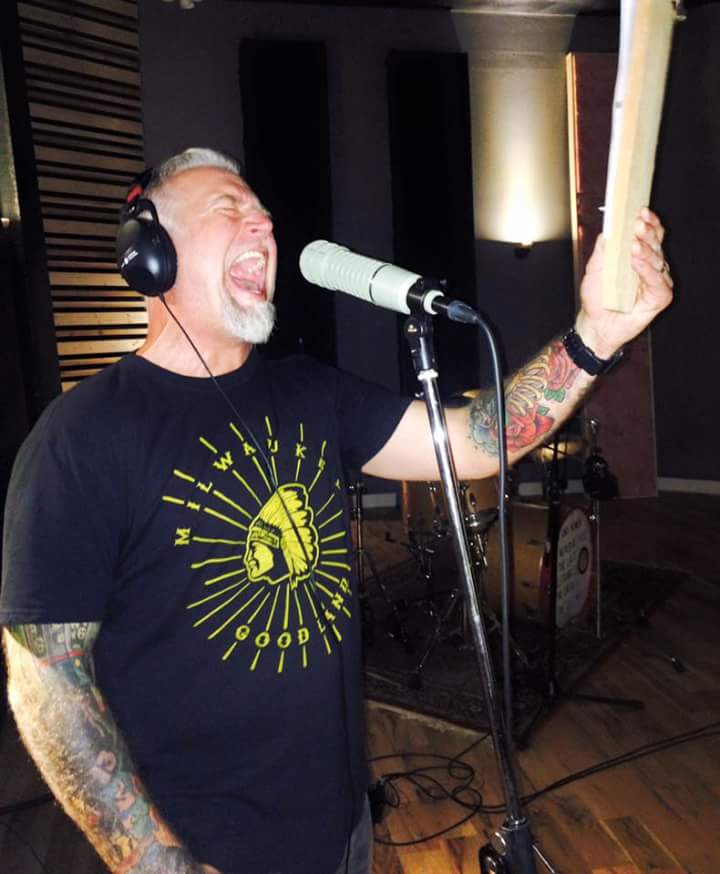 MicroMegaRecord's tweet image. Black4 from Chicago!!!!